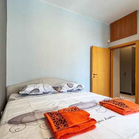 Downtown Apartment Eymi Sofia Esterno foto
